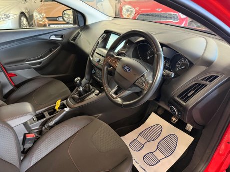Ford Focus 1.0T EcoBoost Zetec S Euro 6 (s/s) 5dr 32