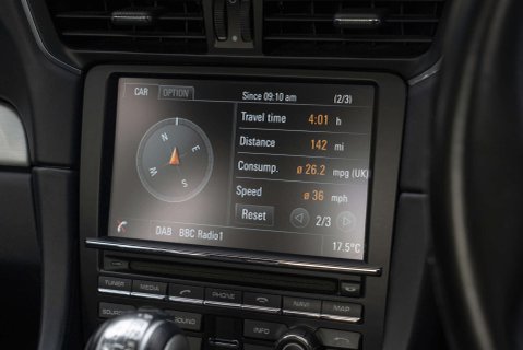 Porsche 911 Carrera S PDK 16