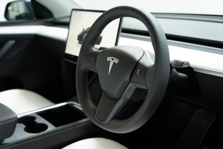 Tesla Model Y (Dual Motor) Long Range SUV 5dr Electric Auto 4WDE (384 bhp) 5