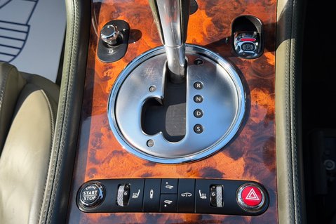 Bentley Continental GT - CYPRESS GREEN - 15 SERVICES RECORDED  8
