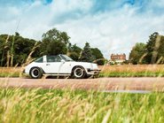 Porsche 911 CARRERA 3.2 TARGA 75