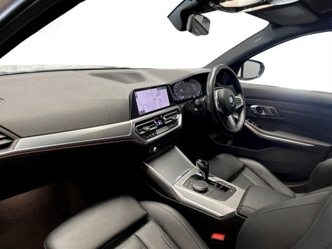 BMW 3 Series 2.0 320d MHT M Sport Saloon 4dr Diesel Hybrid Auto Euro 6 (s/s) (190 ps) Re 15