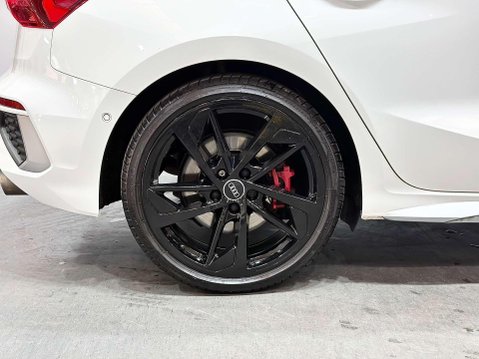 Audi S3 2.0 TFSI Sportback 5dr Petrol S Tronic quattro Euro 6 (s/s) (310 ps) 41