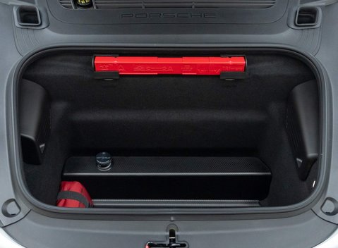 Porsche 911 GT2 RS (991) 49