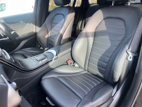 Mercedes-Benz GLC 2.0 GLC 300 AMG Line Premium D 4Matic Auto 4WD 5dr 32