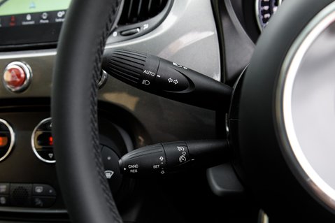 Fiat 500 DOLCEVITA PLUS MHEV 17