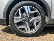 Hyundai BAYON T-GDI PREMIUM DCT MHEV 4