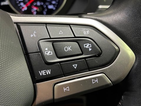 Volkswagen Tiguan 1.5 TSI Active DSG Euro 6 (s/s) 5dr 37
