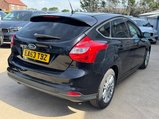 Ford Focus 1.6 TDCi Titanium Euro 5 (s/s) 5dr 7