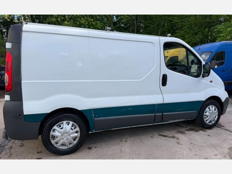 Vauxhall Vivaro 2.0 2900 CDTi Panel Van 4dr Diesel Manual FWD L1 (198 g/km, 113 bhp) 10