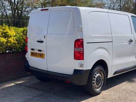 Vauxhall Vivaro 1.5 Vivaro 2900 Edition S/S 15