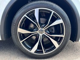 Volkswagen Tiguan 2.0 Tiguan R-Line TDI Semi-Auto 5dr 15