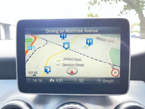 Mercedes-Benz GLA 2.1 GLA 200 D AMG Line 5dr 9