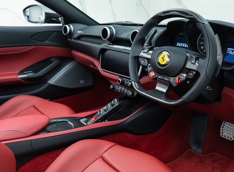 Ferrari Portofino M 13