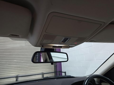 Land Rover Range Rover Evoque 2.2 SD4 Pure Tech Auto 4WD Euro 5 (s/s) 5dr 30