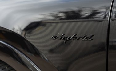 Porsche Cayenne Turbo S E-Hybrid 34