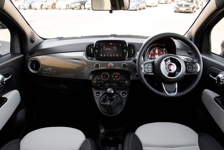 Fiat 500 DOLCEVITA PLUS MHEV