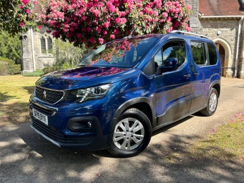 Peugeot Rifter HORIZON RE 7