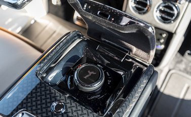 Rolls-Royce Cullinan Black Badge 20