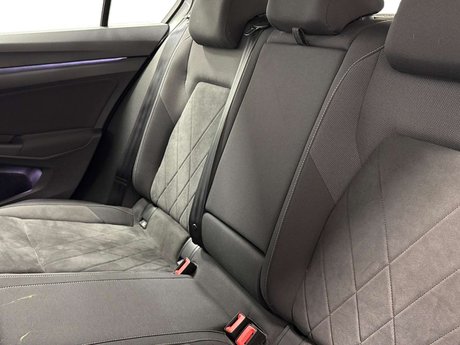 Volkswagen Golf 1.5 Golf Style eTSI Semi-Auto 5dr 7