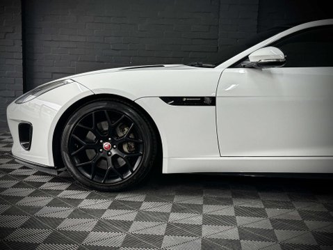 Jaguar F-Type 2.0 F-Type I4 R-Dynamic Auto 3dr 15