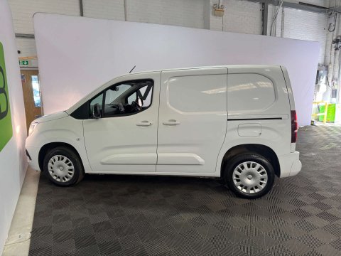 Vauxhall Combo 1.5 Combo 2300 Professional Turbo D S/S 4