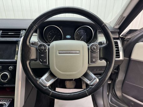 Land Rover Discovery 3.0 Discovery Luxury HSE TD6 Auto 4WD 5dr 74