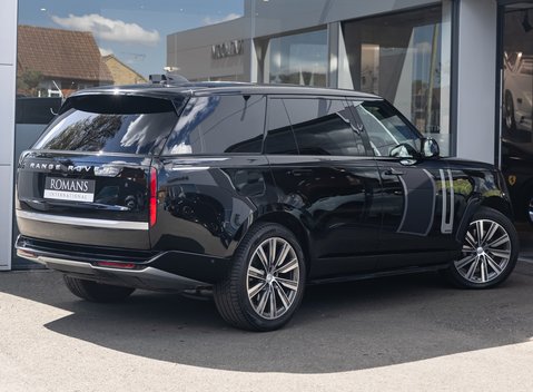 Land Rover Range Rover D350 AUTOBIOGRAPHY LWB 4