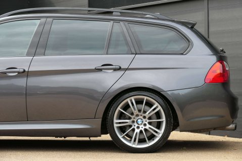 BMW 3 Series 3.0 330i M Sport Touring Auto 5dr 8