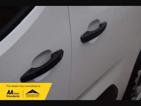 Vauxhall Combo 1.6 Combo 2300 Edition S/S 15