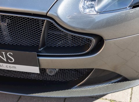 Aston Martin V12 Vantage S 26