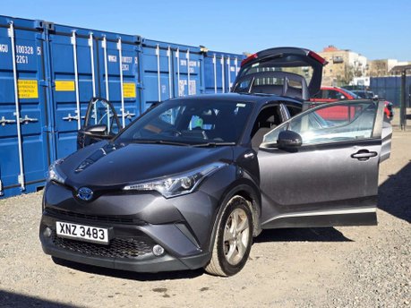 Toyota C-HR 1.8 VVT-h Icon SUV 5dr Petrol Hybrid CVT Euro 6 (s/s) (122 ps) 8