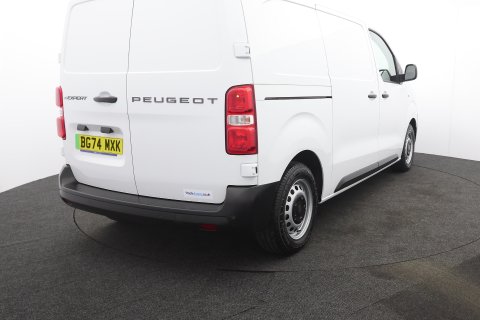 Peugeot e-Expert 100kW 75kWh Professional MWB Electric Automatic 11kW Charger 32