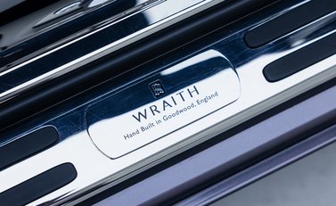 Rolls-Royce Wraith Series II 27