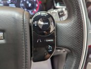 Land Rover Range Rover Velar 3.0 Range Rover Velar R-Dynamic HSE D300 Auto 4WD 5dr 74
