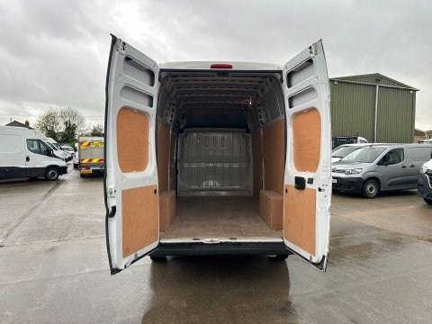 Peugeot Boxer BLUEHDI 335 L3H3 PROFESSIONAL PREMIUM PLUS P/V 9