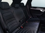 Volkswagen Touareg 3.0 Touareg V6 Black Edition TDI Auto 4WD 5dr 35