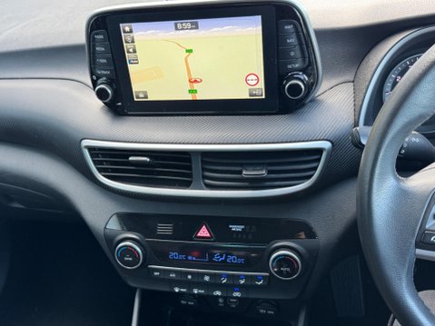 Hyundai TUCSON 1.6 GDi SE Nav Euro 6 (s/s) 5dr 8