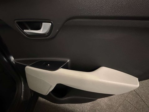 Kia Stonic 1.0 Stonic 3 ISG Semi-Auto 5dr 36