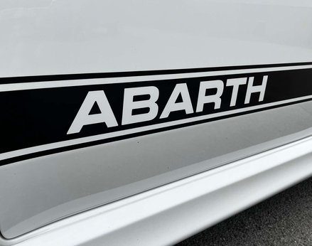 Abarth 695 1.4 695 Competizione (180) Semi-Auto 3dr 74
