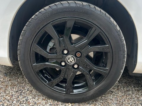 Toyota Yaris 1.33 Dual VVT-i Sport Euro 5 5dr Euro 5 16