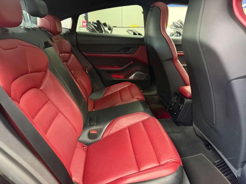 Porsche Taycan Performance Plus 93.4kWh 4S Saloon 4dr Electric Auto 4WD (571 ps) 30