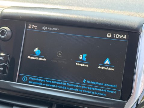 Peugeot 208 1.2 PureTech Signature Euro 6 (s/s) 5dr 12