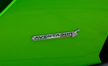 Lamborghini Aventador S LP 740-4 28