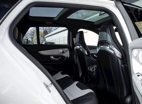 Mercedes-Benz C Class C63 S Estate 14