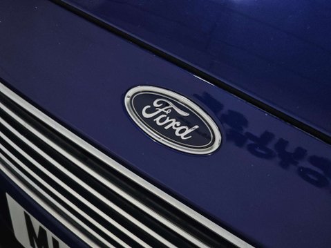 Ford Focus 1.0 Titanium 5dr 93