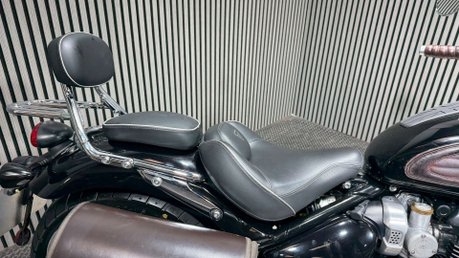 Triumph Speedmaster 2019 ONLY 24K LONG MOT PANNIERS SISSY BAR CRUISER ROADSTER 35