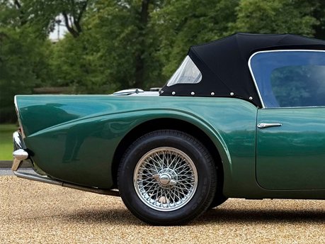 Daimler Dart SP250 Convertible 12