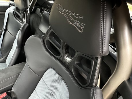 Porsche 718 CAYMAN GT4 RS PDK 65