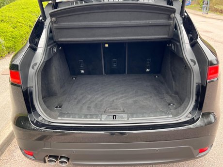 Jaguar F-Pace 2.0 D180 R-Sport Auto AWD Euro 6 (s/s) 5dr 80